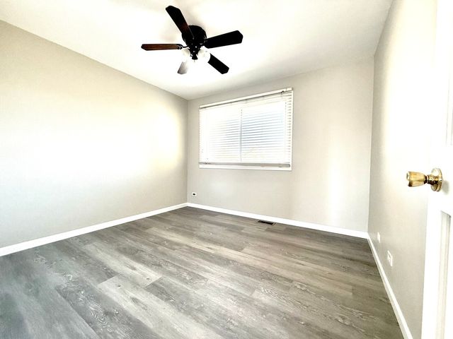 747 Cove Court, Bartlett, IL 60103