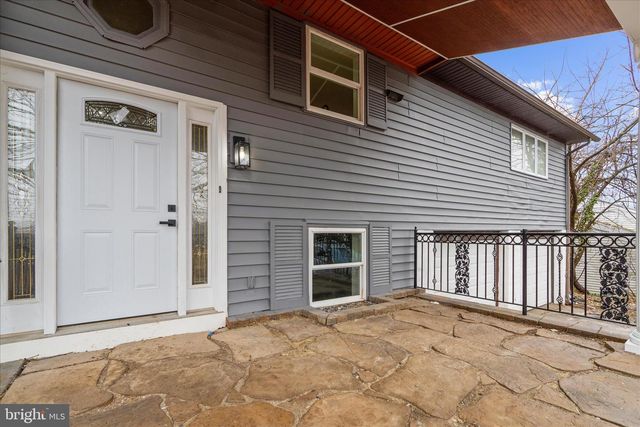 8209 OLD HAGERSTOWN RD, Middletown, MD 21769