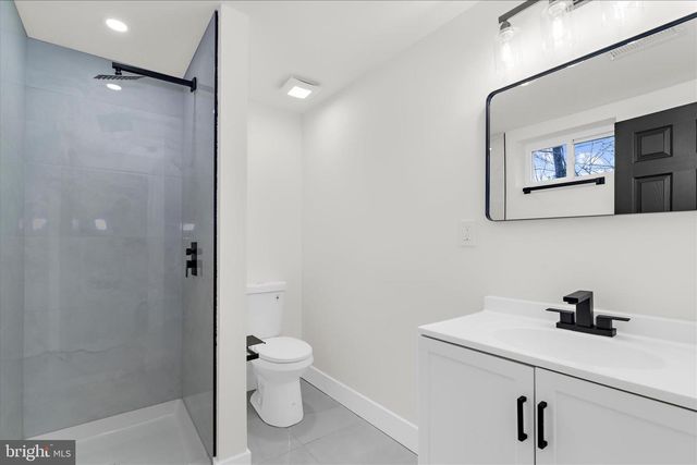 8209 OLD HAGERSTOWN RD, Middletown, MD 21769