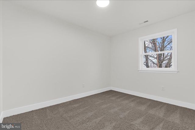 8209 OLD HAGERSTOWN RD, Middletown, MD 21769