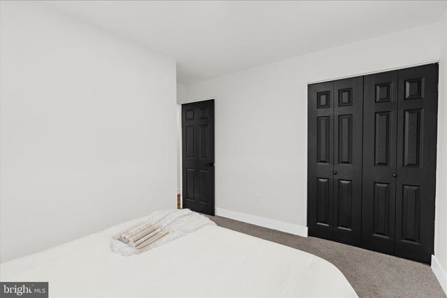 8209 OLD HAGERSTOWN RD, Middletown, MD 21769