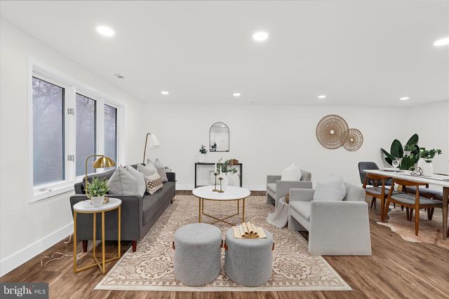 8209 OLD HAGERSTOWN RD, Middletown, MD 21769