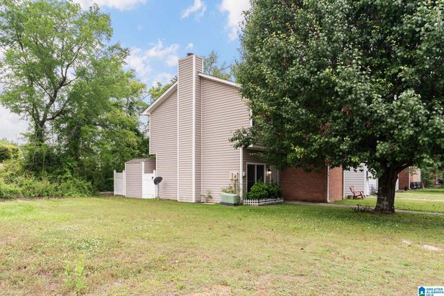 501 HILLSBORO LANE, Helena, AL 35080