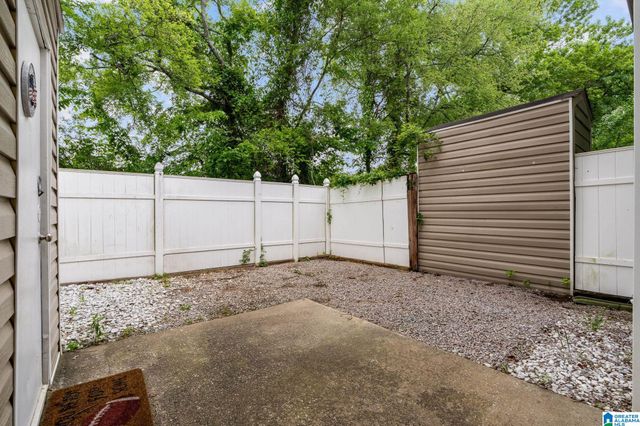 501 HILLSBORO LANE, Helena, AL 35080