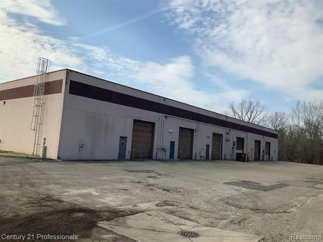 3757 Commerce Court, Wayne, MI 48184