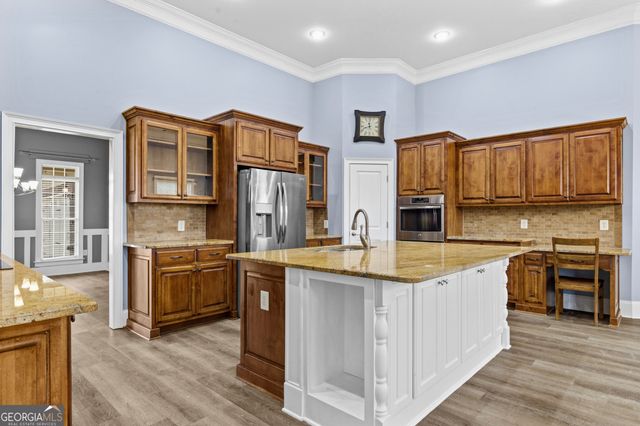 742 Brassie Falls Lane, Jefferson, GA 30549