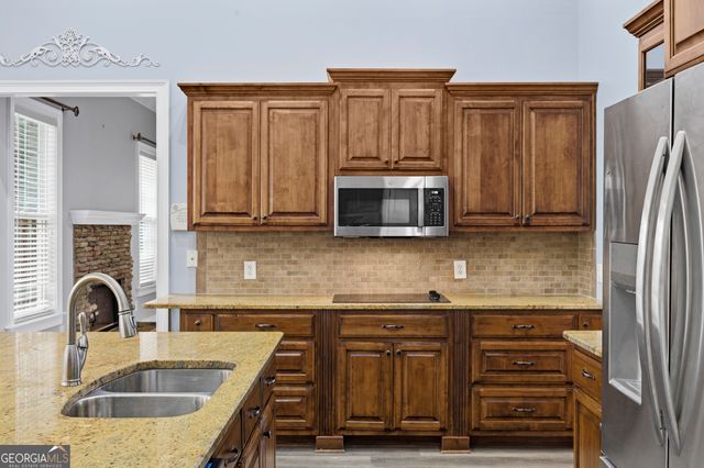 742 Brassie Falls Lane, Jefferson, GA 30549