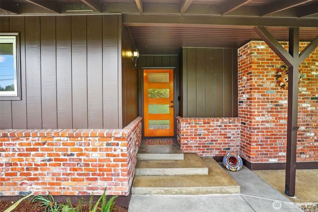 12944 SE Ridgecrest Road, Happy Valley, OR 97086