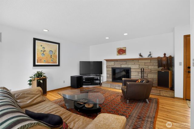 12944 SE Ridgecrest Road, Happy Valley, OR 97086