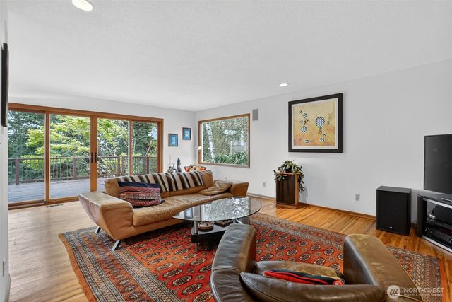 12944 SE Ridgecrest Road, Happy Valley, OR 97086