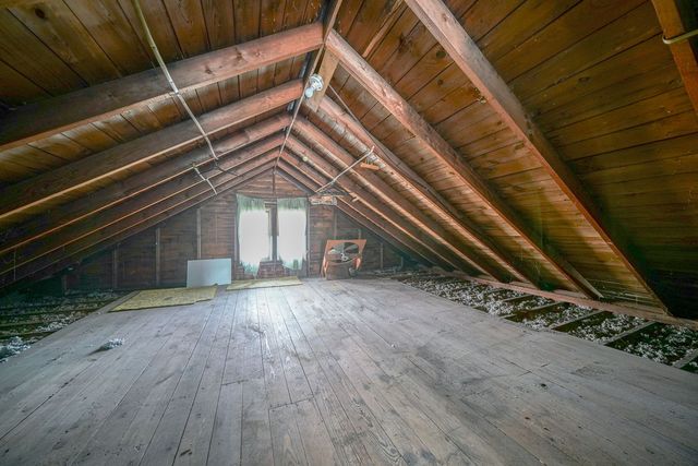 2019 15th Avenue, Rockford, IL 61104