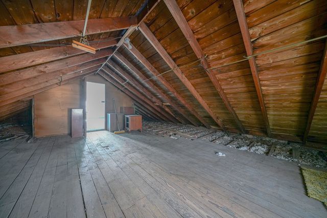 2019 15th Avenue, Rockford, IL 61104