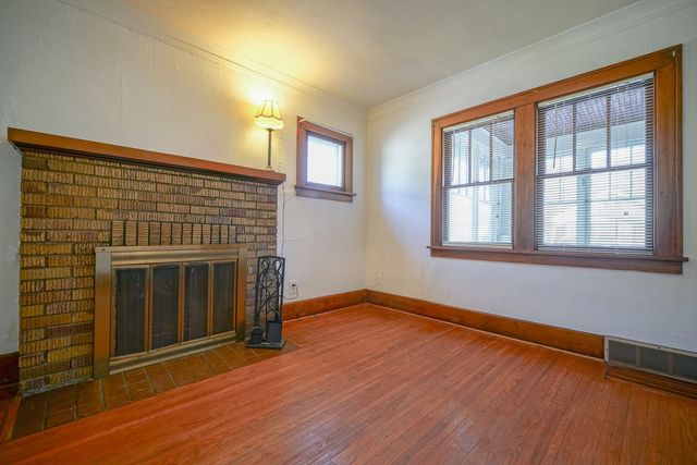 2019 15th Avenue, Rockford, IL 61104