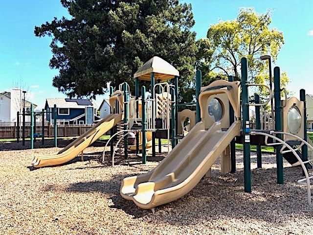 8312 Windmill Farms Dr, Cotati, CA 94931