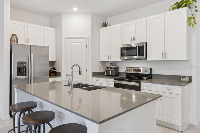 715 GROVE STREET, Winter Haven, FL 33881