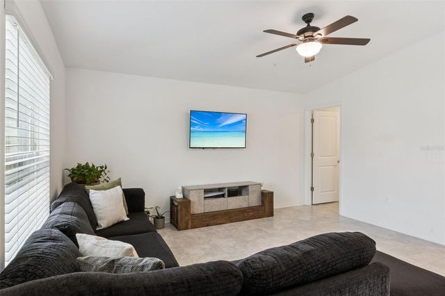 715 GROVE STREET, Winter Haven, FL 33881