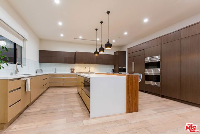 736 N CURSON Avenue, Los Angeles, CA 90046