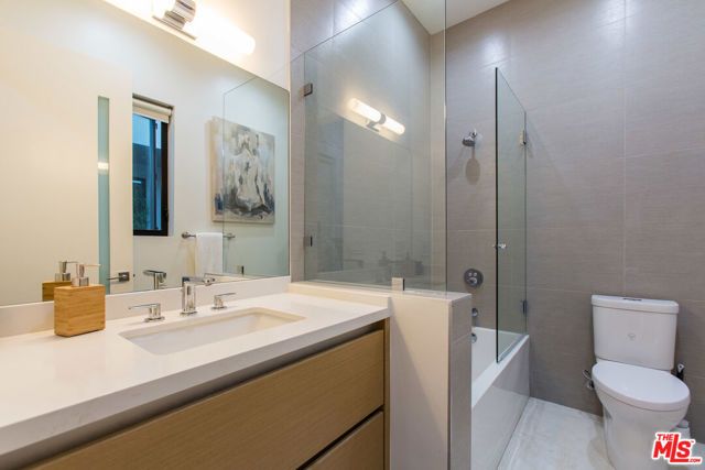 736 N CURSON Avenue, Los Angeles, CA 90046