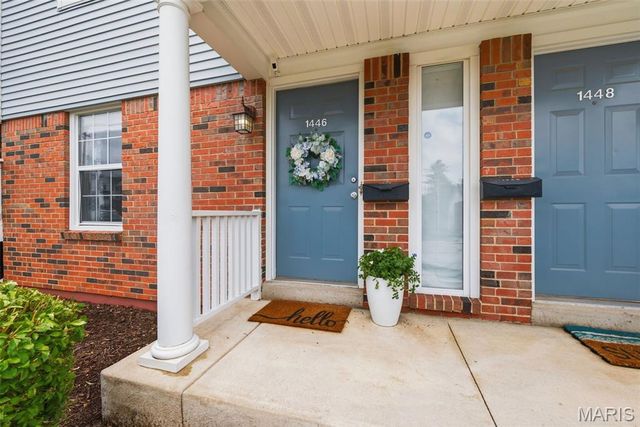 1446 High School Drive, Brentwood, MO 63144