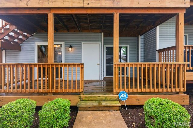 1446 High School Drive, Brentwood, MO 63144
