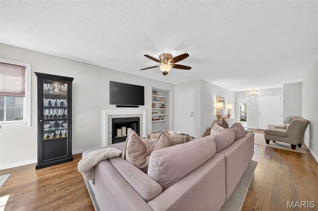 1446 High School Drive, Brentwood, MO 63144