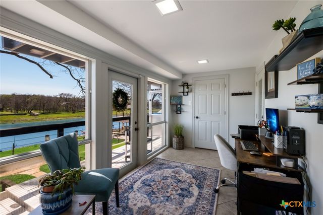 174 Lakeside Drive, Seguin, TX 78155