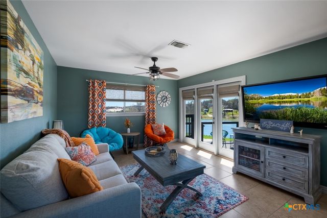 174 Lakeside Drive, Seguin, TX 78155