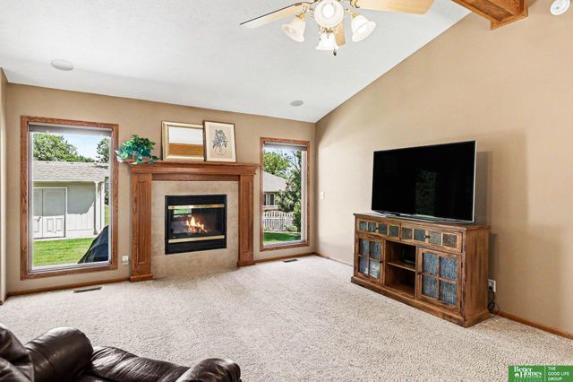 11909 N 159 Street, Bennington, NE 68007