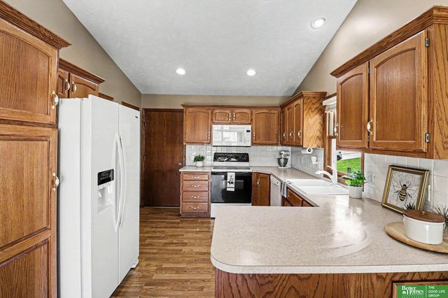 11909 N 159 Street, Bennington, NE 68007
