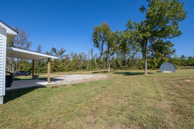 4197 OLD STAGE RD, Adamsville, TN 38310