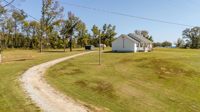 4197 OLD STAGE RD, Adamsville, TN 38310