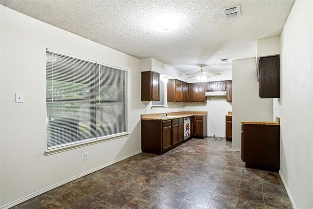 540 Clover Drive, Saginaw, TX 76179
