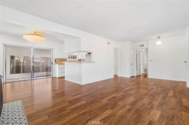 1371 Shannon, Costa Mesa, CA 92626
