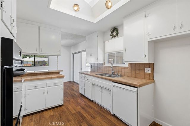1371 Shannon, Costa Mesa, CA 92626