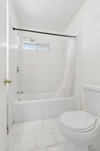1371 Shannon, Costa Mesa, CA 92626