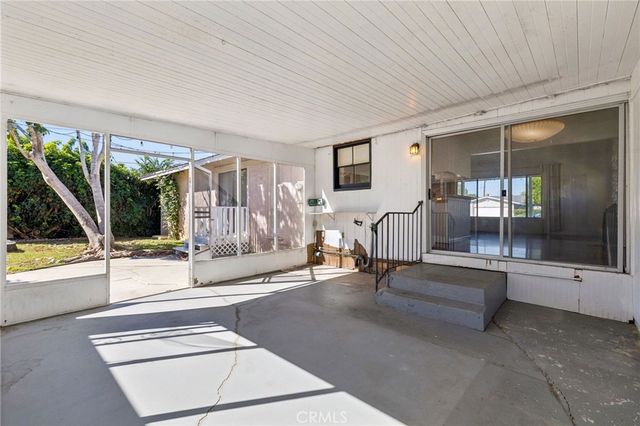 1371 Shannon, Costa Mesa, CA 92626