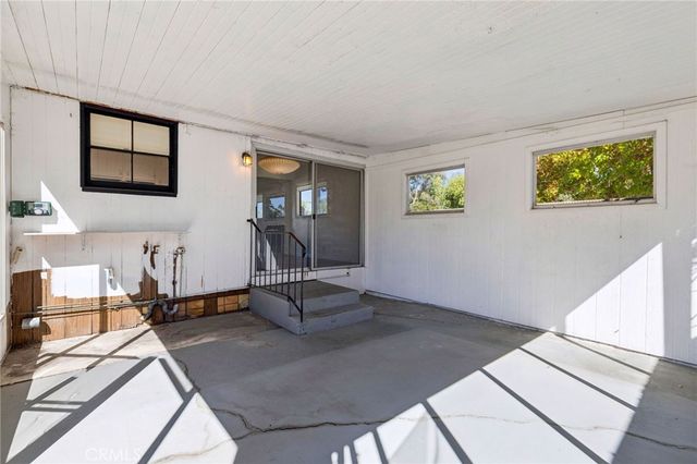 1371 Shannon, Costa Mesa, CA 92626