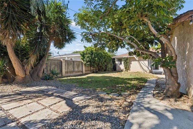 1371 Shannon, Costa Mesa, CA 92626