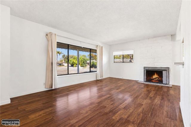 1371 Shannon, Costa Mesa, CA 92626