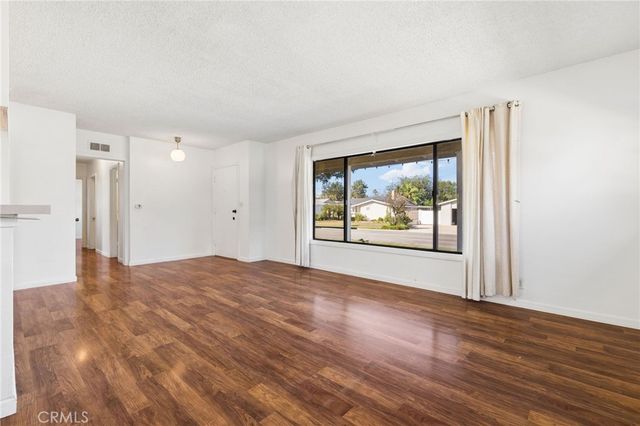 1371 Shannon, Costa Mesa, CA 92626