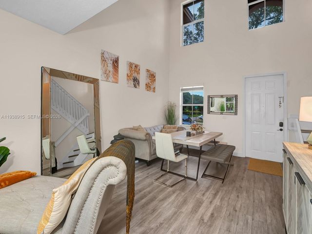 13564 NW 7th St, Pembroke Pines, FL 33028