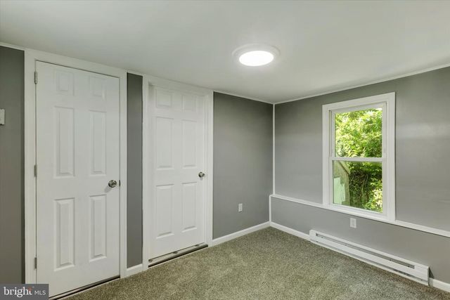 2 WINDSOR ACRS, Windsor, PA 17366