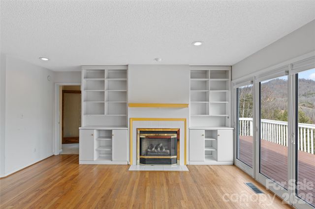 135 Horseshoe Trail, Barnardsville, NC 28709