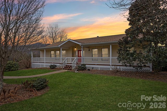 135 Horseshoe Trail, Barnardsville, NC 28709