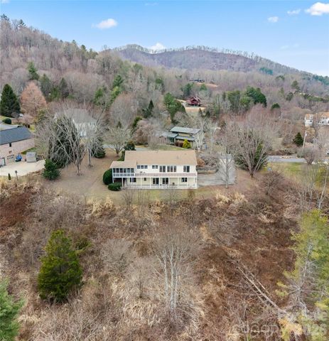 135 Horseshoe Trail, Barnardsville, NC 28709