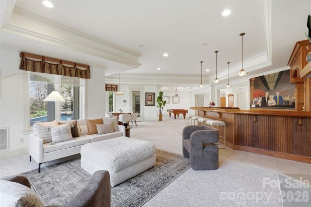 14606 Jockeys Ridge Drive, Charlotte, NC 28277