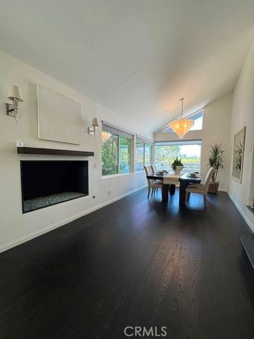 10230 Autumn Leaf, Los Angeles, CA 90077