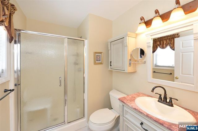 40 Chanda Court D040, Clifton, NJ 07012