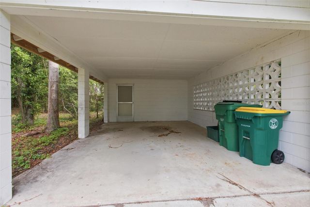 533 N SANS SOUCI AVENUE, Deland, FL 32720