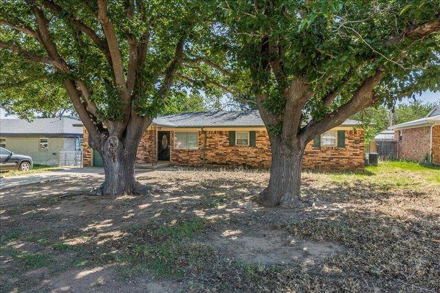 7608 SOMBRERO Drive, Amarillo, TX 79108